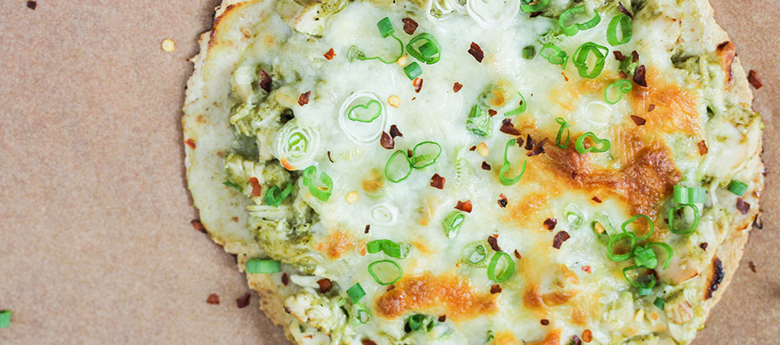 Chicken Chile Verde Pizzas